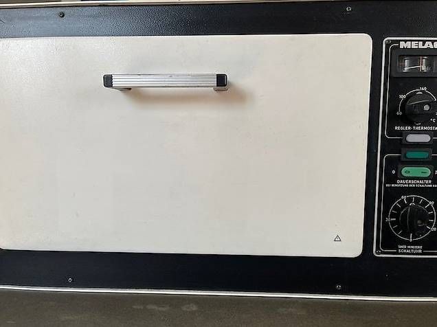 Pasti del neonato: Autoclave MELAG 15EN+ – Usato da Recherswil venduto da melserin 2