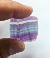 Schöner Fluorit-Cabochon; 62.2 ct.; 30.9x27.95x5.87mm