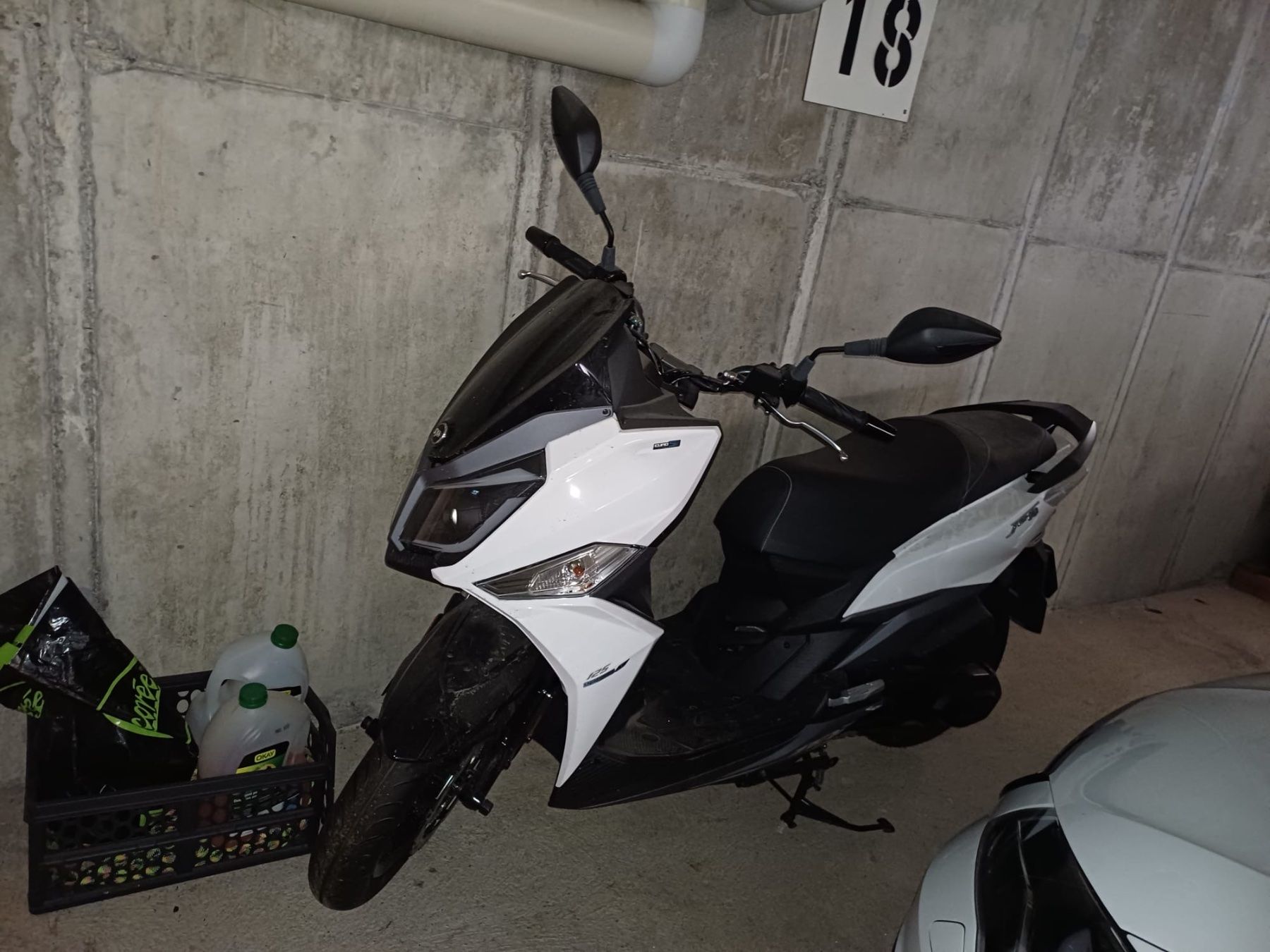 Sym Scooters: Roller SYM 125 ccm – D'occasion à Hombrechtikon par wid_899h