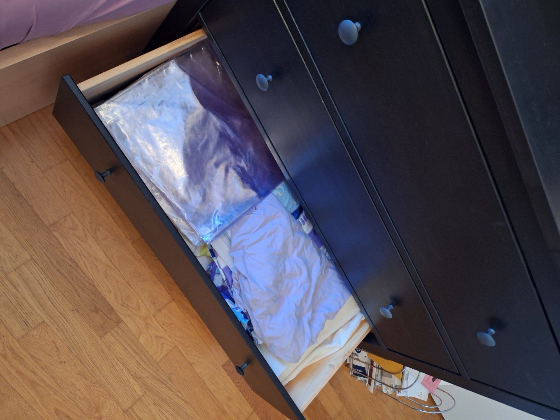 Ikea Cassettiere: IKEA Kommode schwarz – Usato da Buttwil venduto da viv_67l6 1