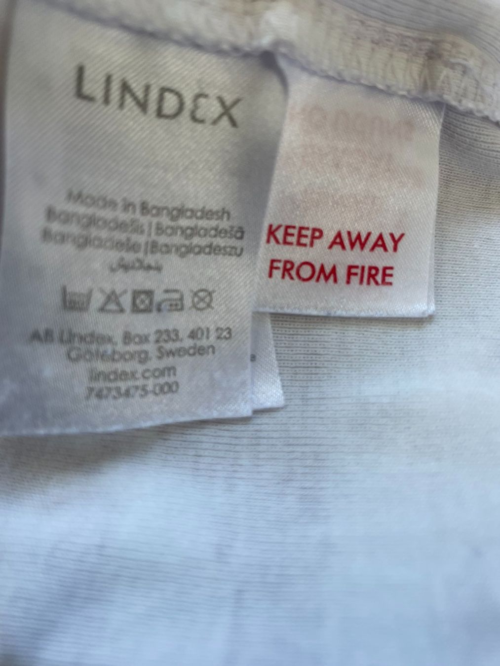 Lindex Pigiama & Simili: Lindex Pyjama Mädchen Gr 122 – Usato da Volketswil venduto da AKozacenko 2