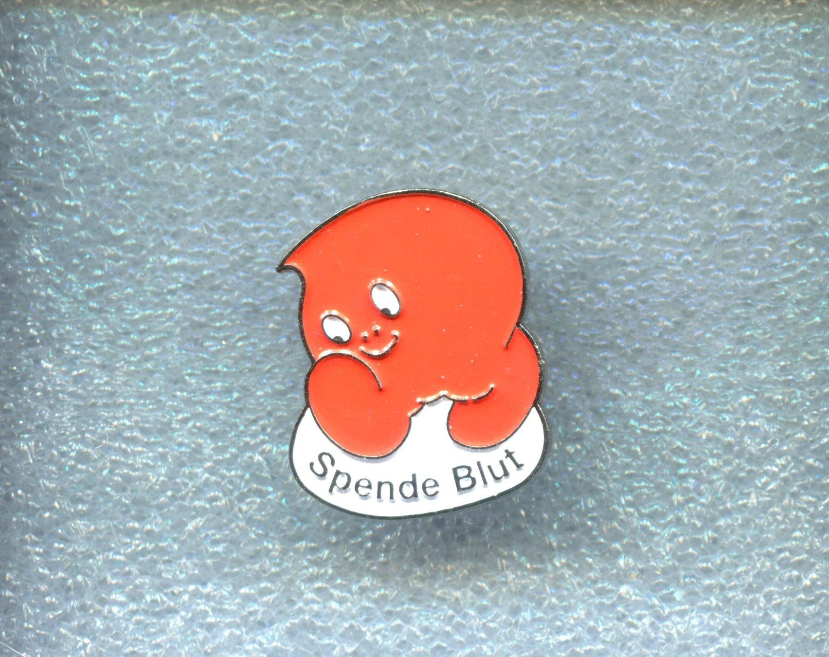 Placchette & Badge: Spende Blut – Usato da Winterthur venduto da Sammleroase
