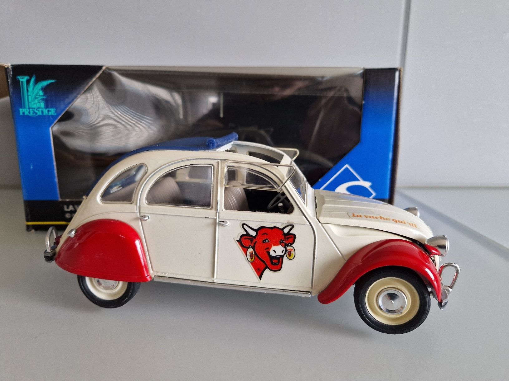Citroen 2CV La vache qui rit Solido 1/18 (Neuf (Voir description)) à