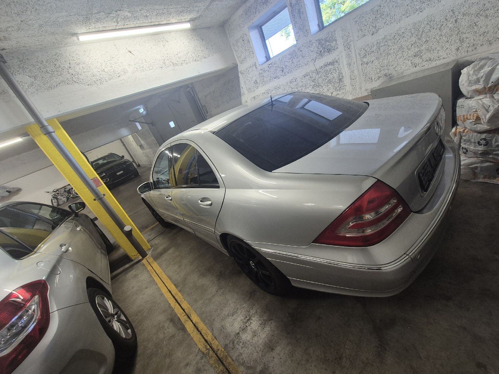 Mercedes-Benz Automobili: Mercedes C 320 V6 4MATIC – Usato da Spreitenbach venduto da pau_sgh8 3