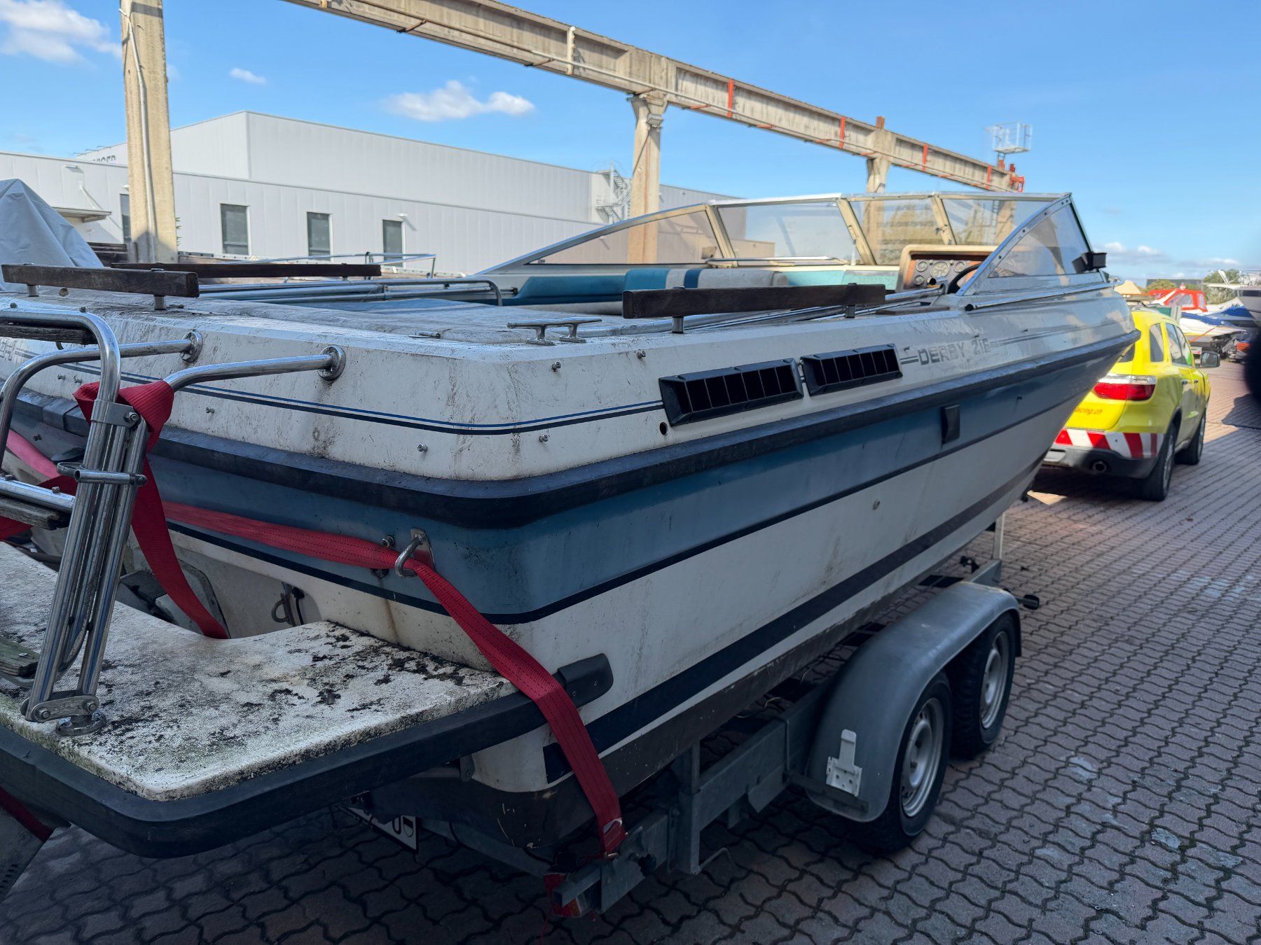 Cranchi Boote: CRANCHI DERBY 216 SPORT BOOT – Gebraucht aus Avenches von BOOTTRANSPORTE 2