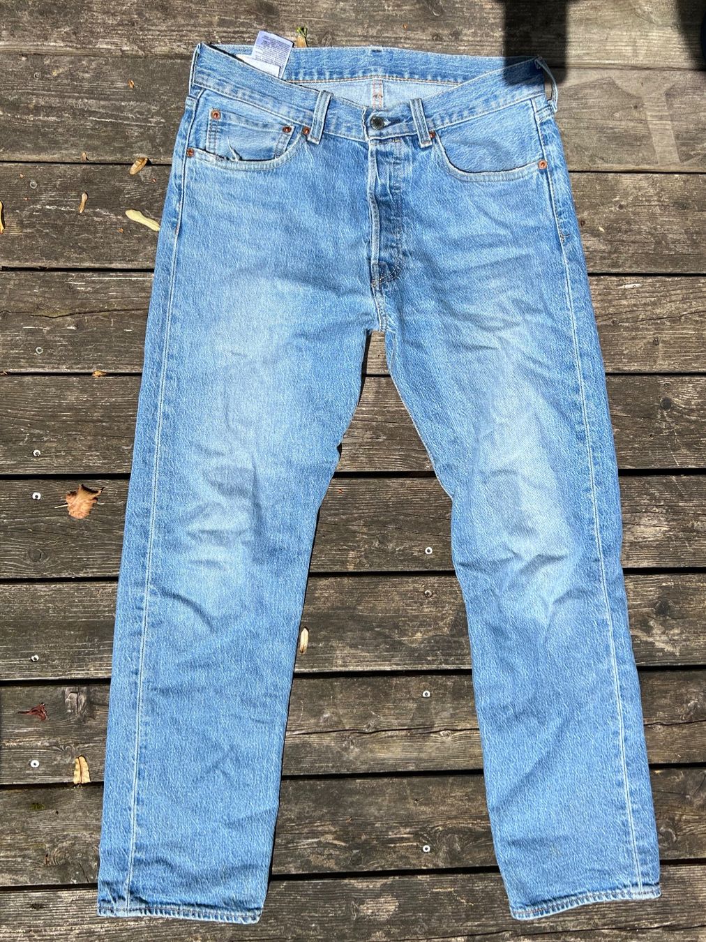 Levi's Jeans: Levi's 501 Jeans Grösse W31 L30 – Usato da Häfelfingen venduto da jul_g7r8 2