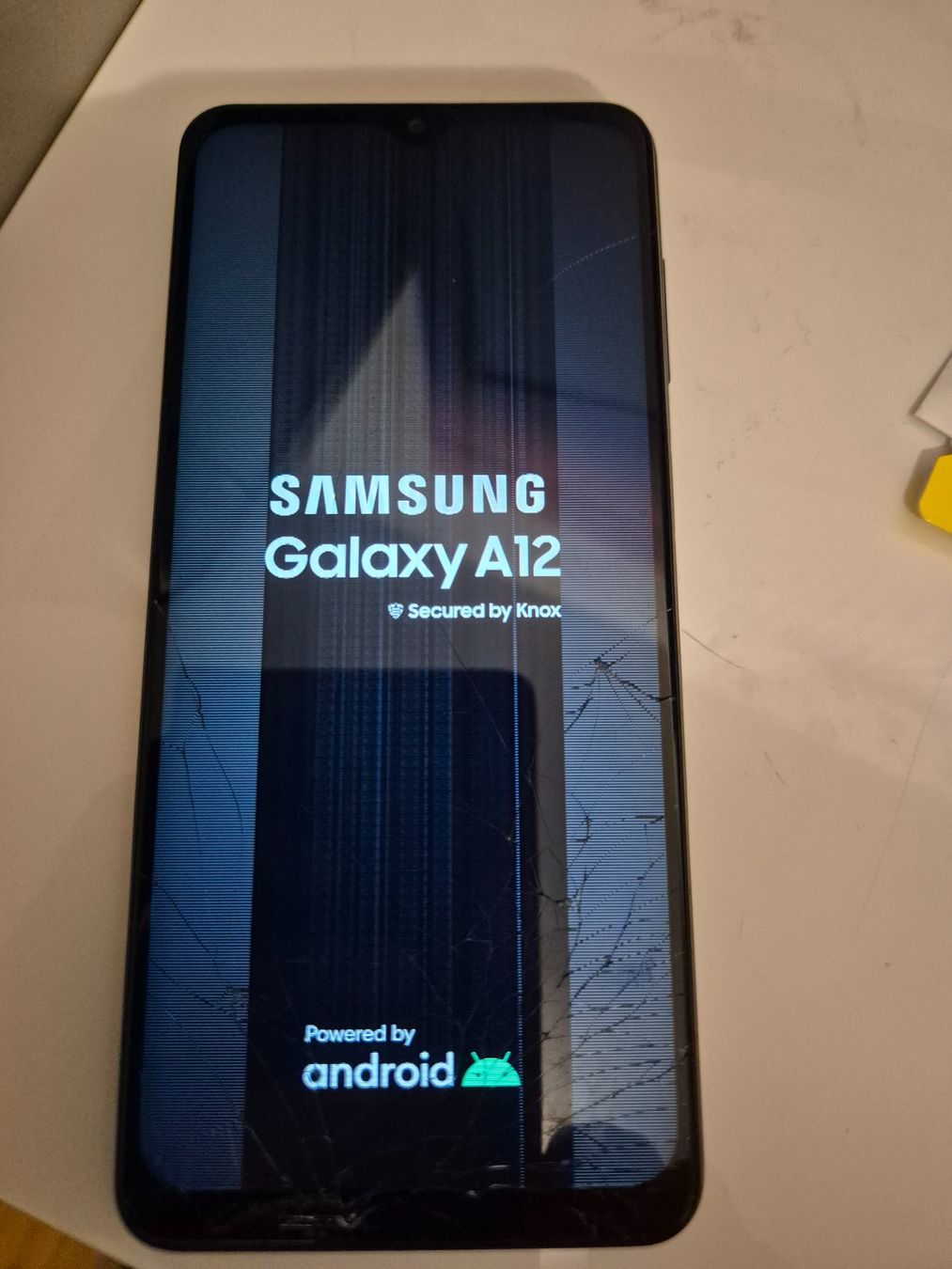 Samsung Telefoni cellulari / Smartphones: Samsung Galaxy A12 - Display Defekt – Usato da Bassersdorf venduto da Scotch888 1
