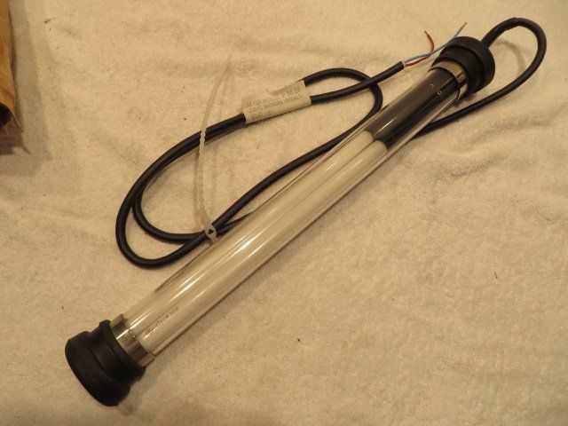 Lampen: Stablampe für Fix-Montage – Neu (gemäss Beschreibung) aus Laupen ZH von Mcafi02