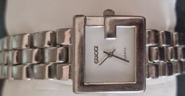 Montre GUCCI G-Frame quartz argenté bon état