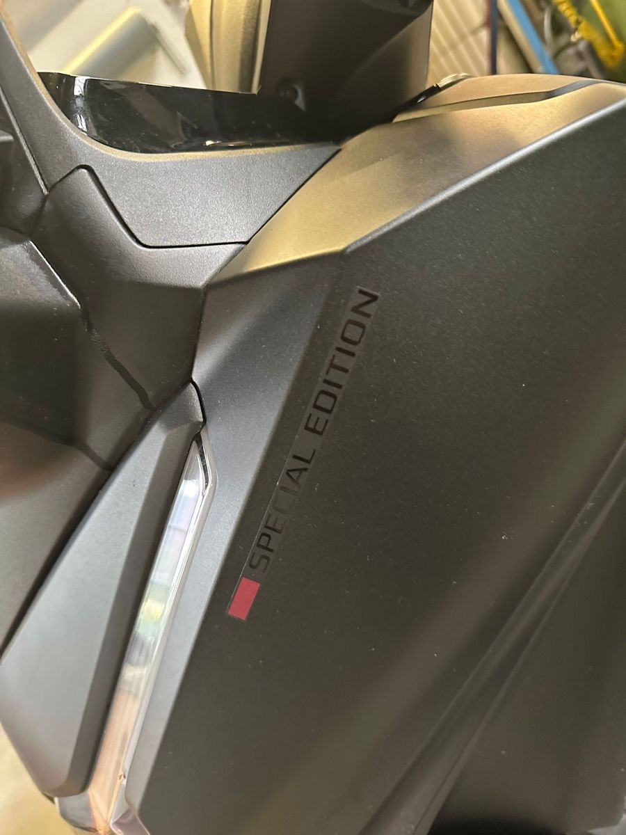 Honda Scooter: Honda Forza 125 Special Edition – Usato da Zürich venduto da Perowe 4