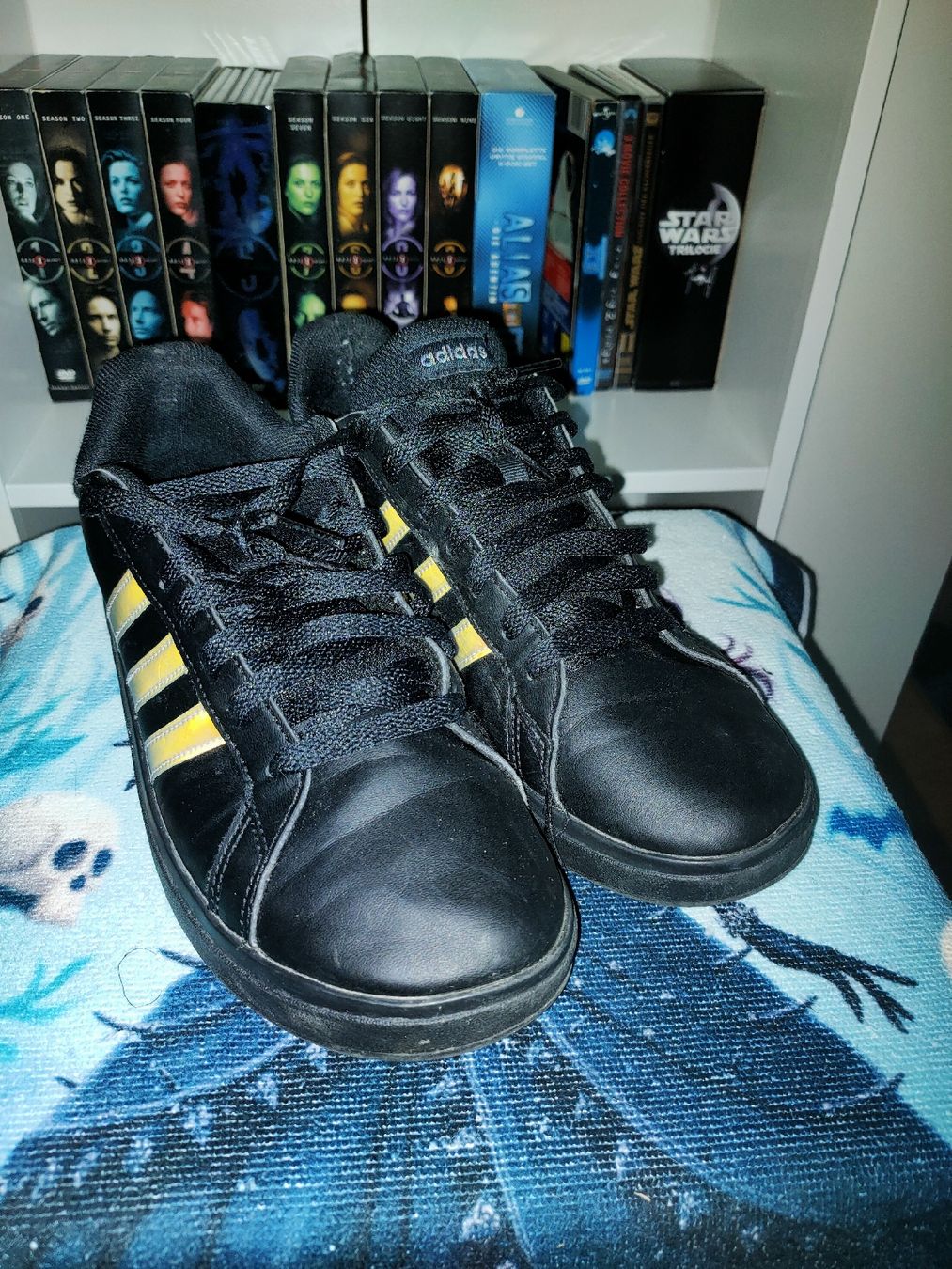Adidas Chaussures femmes: Adidas sneakers gut erhalten  – D'occasion à Menziken par Dragon-Fuchur 1