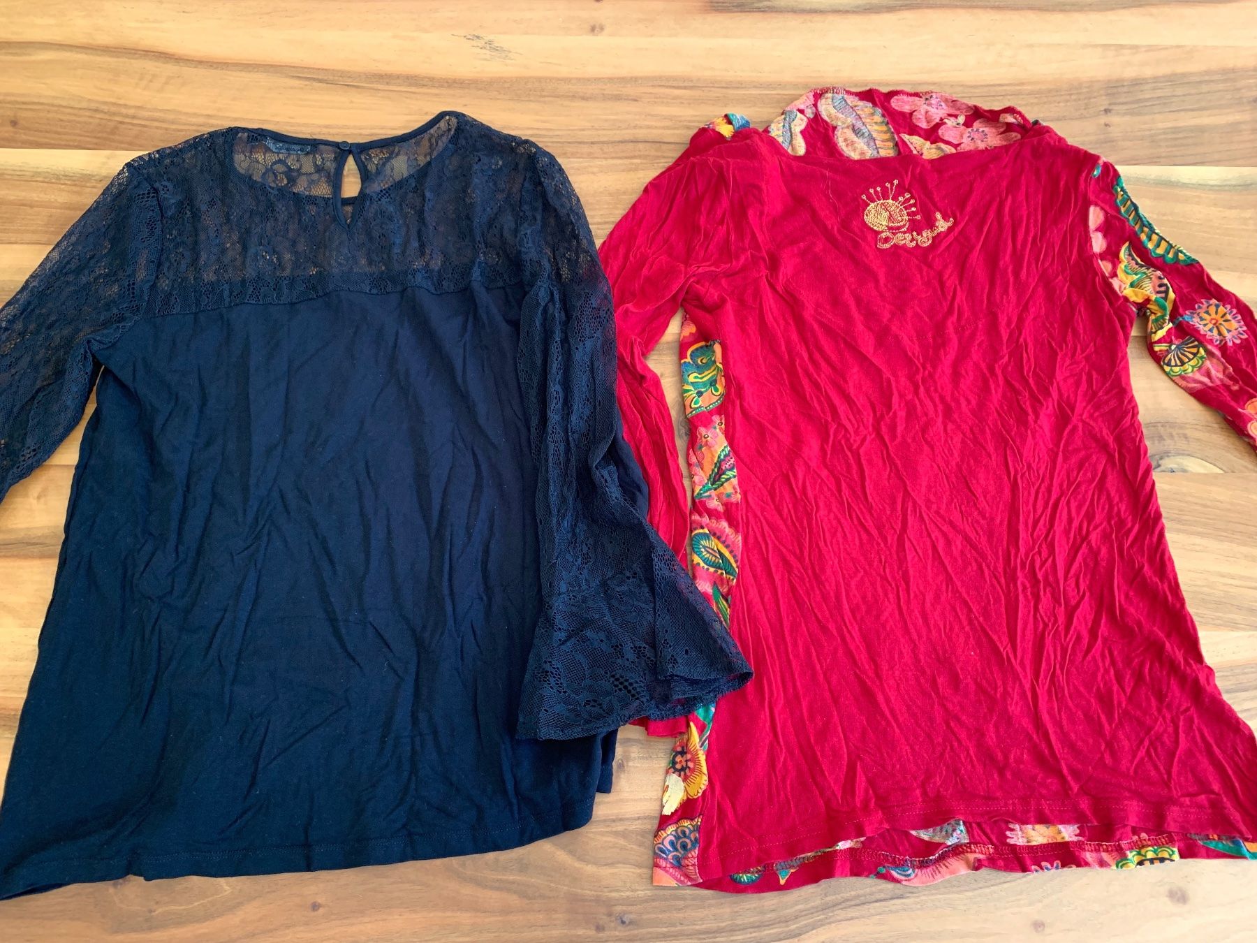 Desigual Lotti di vestiti: Desigual 2 mega schöne Shirts Gr. M – Usato da Meiringen venduto da snahhanssnah 4