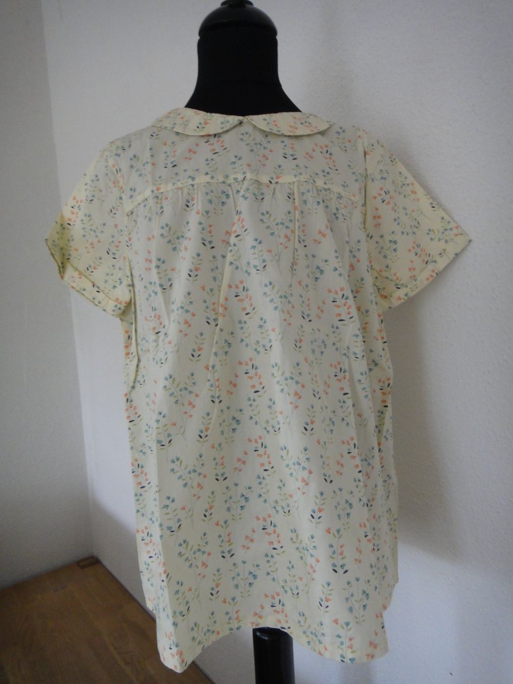 Camicette, T-shirt & Top: Neue Bluse "Bonnet à Pompon" Baumwolle 12 Jahre – Nuovo (secondo la descrizione) da Winterthur venduto da LemonTree5