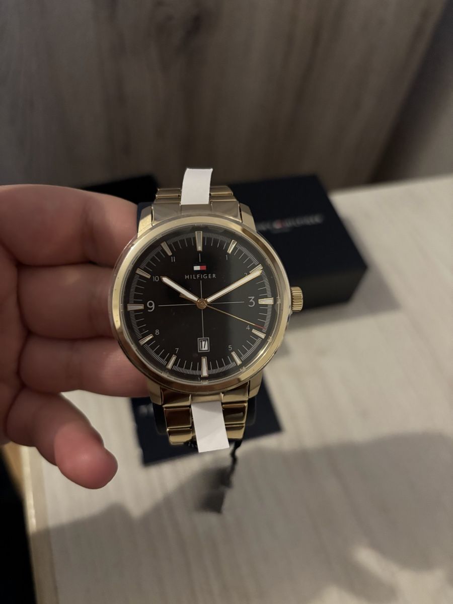 Tommy Hilfiger Orologi: Montre Tommy Hilfiger doré  – Nuovo e nell'imballaggio originale da Genève venduto da tre_pr6f 5