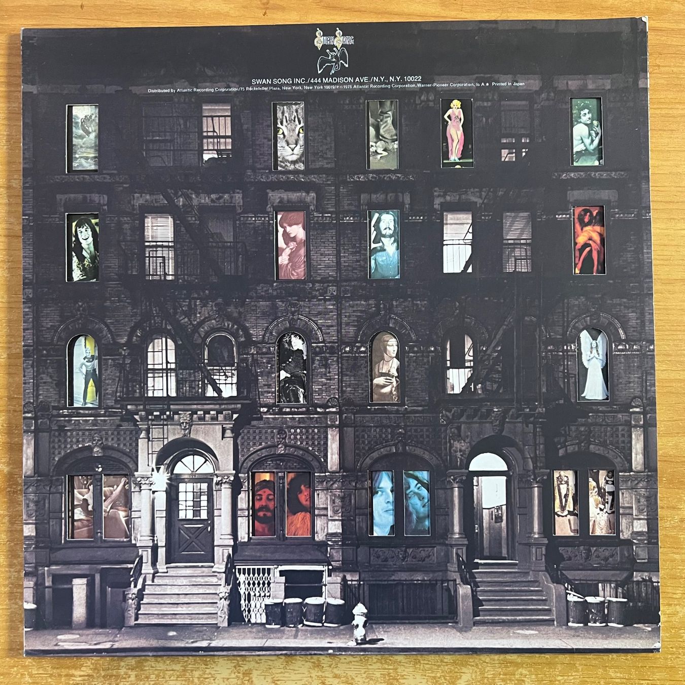 Dischi in vinile: Led Zeppelin - Physical Graffiti / 2 LP - Japan-Press. 1976 – Usato da Gais venduto da soundcave57 1
