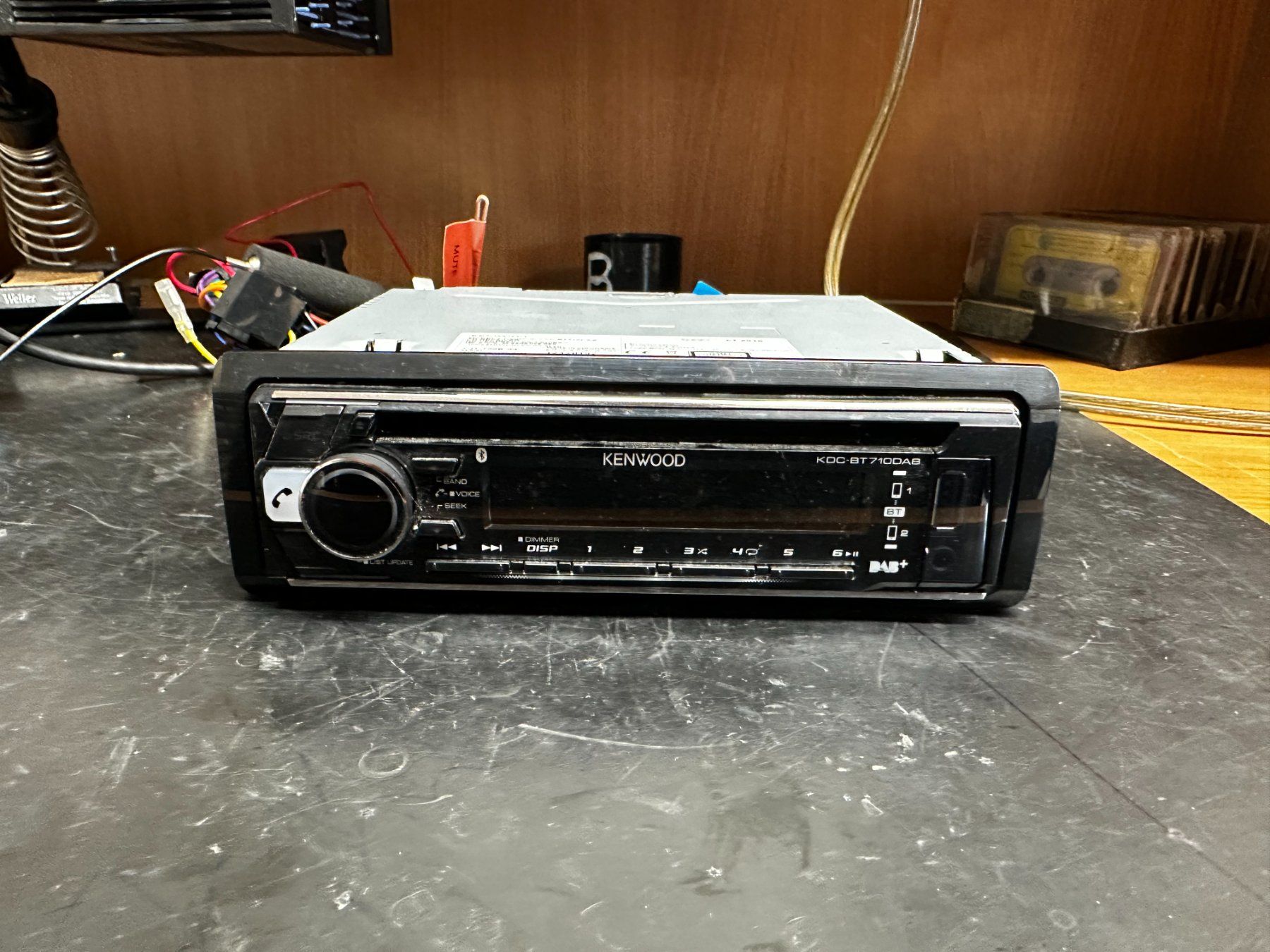Receiver: Kenwood CD Receiver (KDC-BT710DAB) – Gebraucht aus Horw von Bucher_AG_Horw_