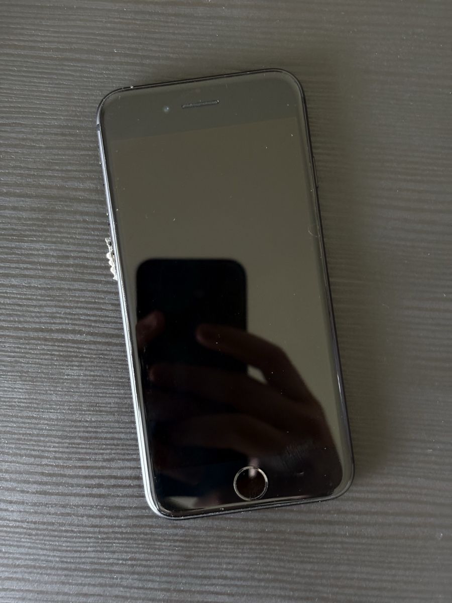 Apple Handys / Smartphones: APPLE iPhone 7 32GB – Gebraucht aus Wädenswil von icancleanimpurity 2