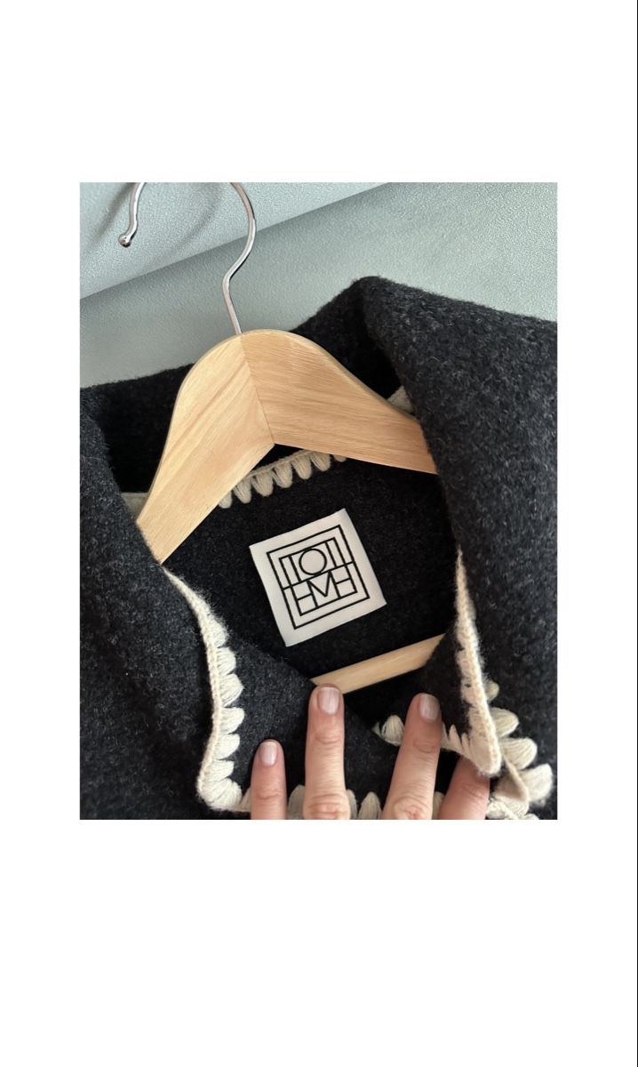 Giacche: Toteme embroidered scarf jacket – Nuovo (secondo la descrizione) da Hergiswil NW venduto da DSU07 1