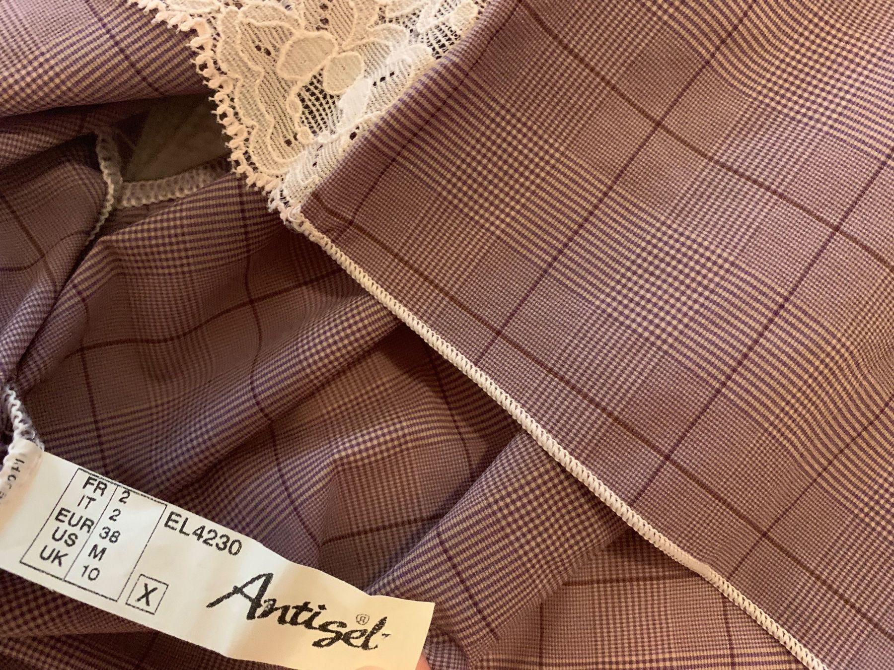 Top: Herziges Top mit Spitze, Lingerie – Usato da Zürich venduto da p_q7q_nichtraucher 5