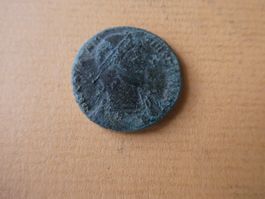 uralte Bronzemünze 22 mm     5.37 g