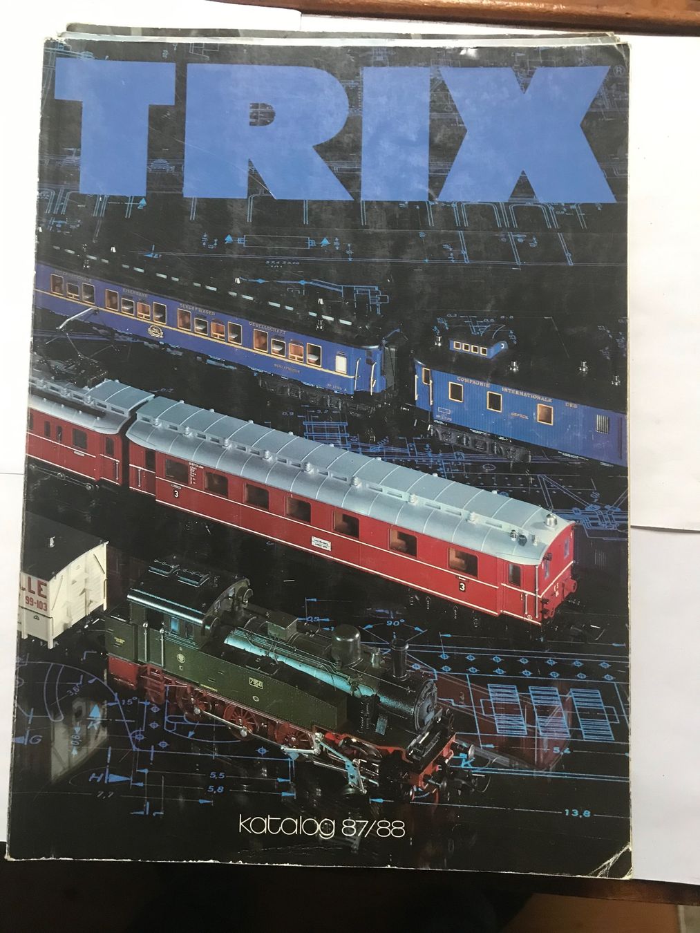 Trix Modellini di ferrovie: trix katalog 87/88 – Usato da liestal venduto da makai05