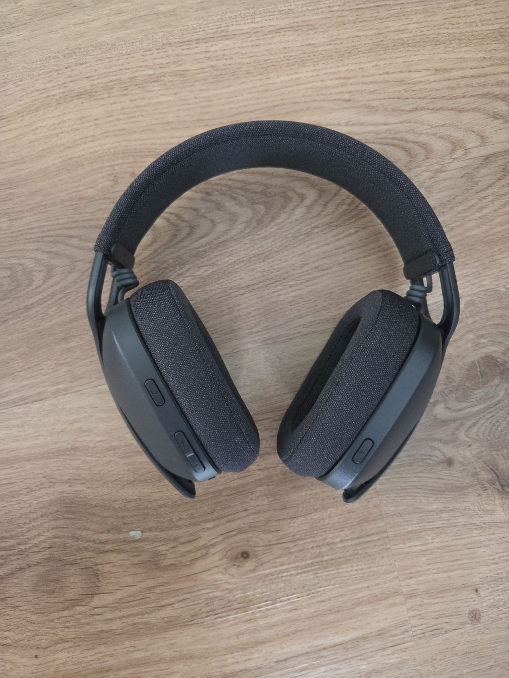 Kopfhörer: logitech Zone Vibe 100 – Neu (gemäss Beschreibung) aus Gossau SG von Z20let 1