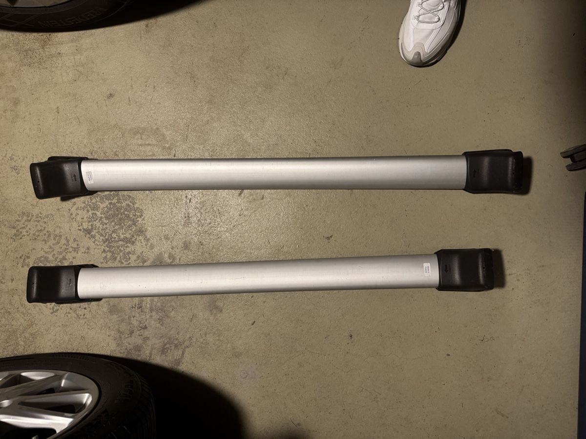 Dachträger: Dachträger Volvo V50 original aero – Gebraucht aus Rapperswil SG von pli_fz9r 1