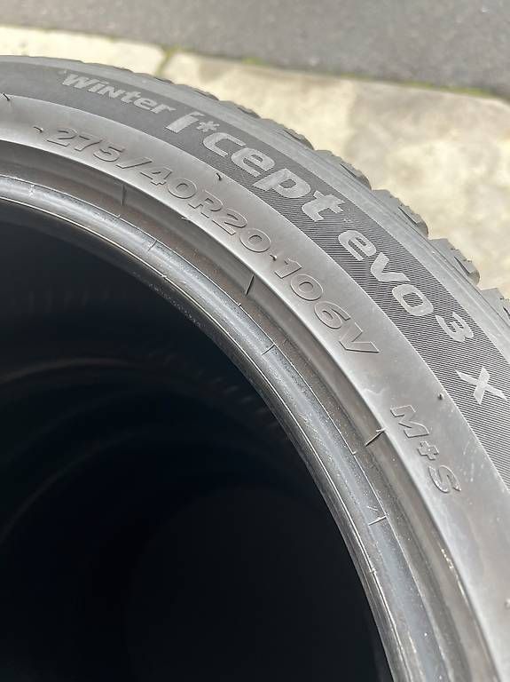 Pneumatici & Ruote complete: 275/40/20 Hankook Winterreifen  – Usato da Frasnacht venduto da nobloff 1