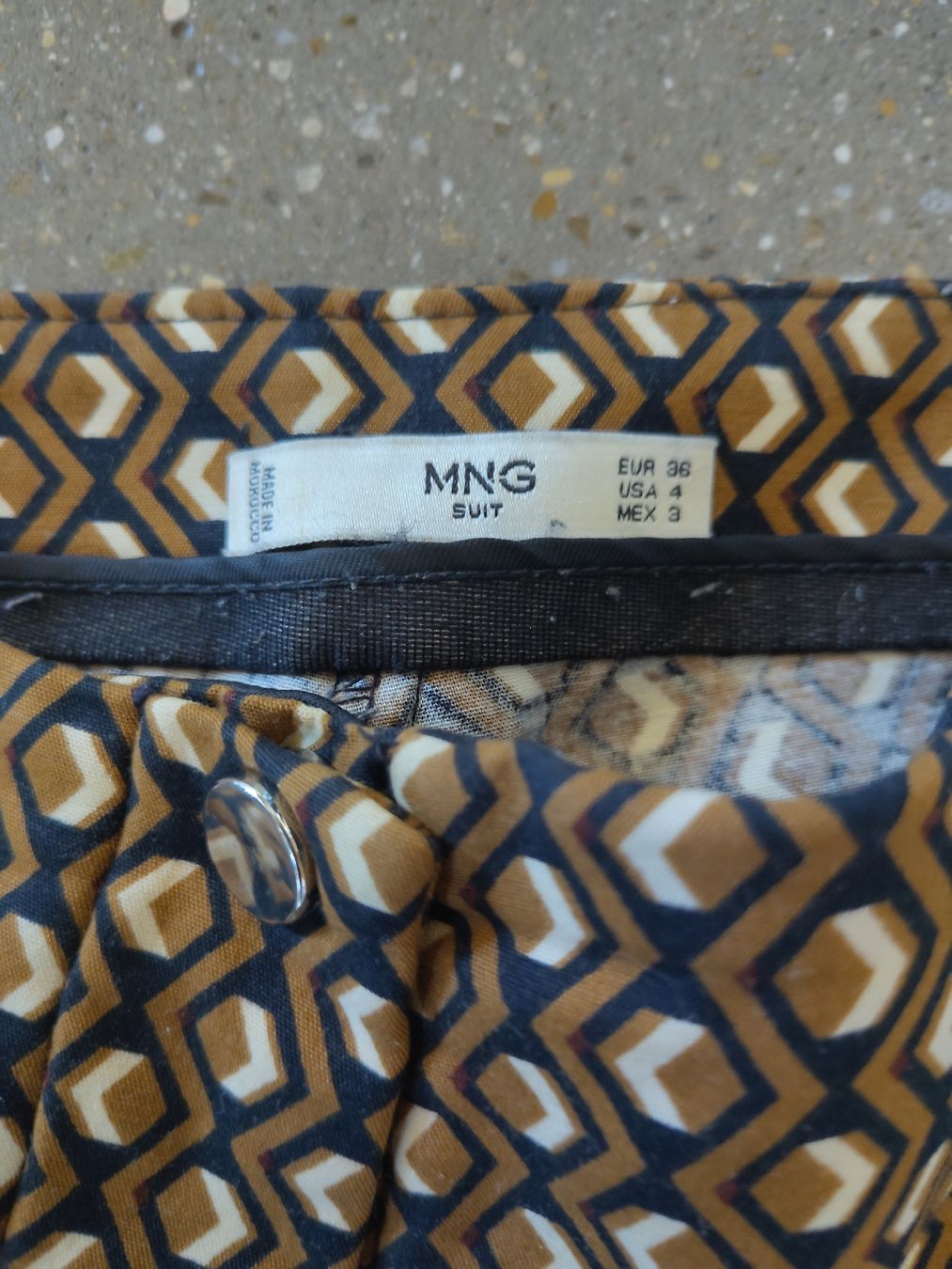 Mango Pantaloni: Gemusterte Hose – Usato da Zürich venduto da aurelie.99 2