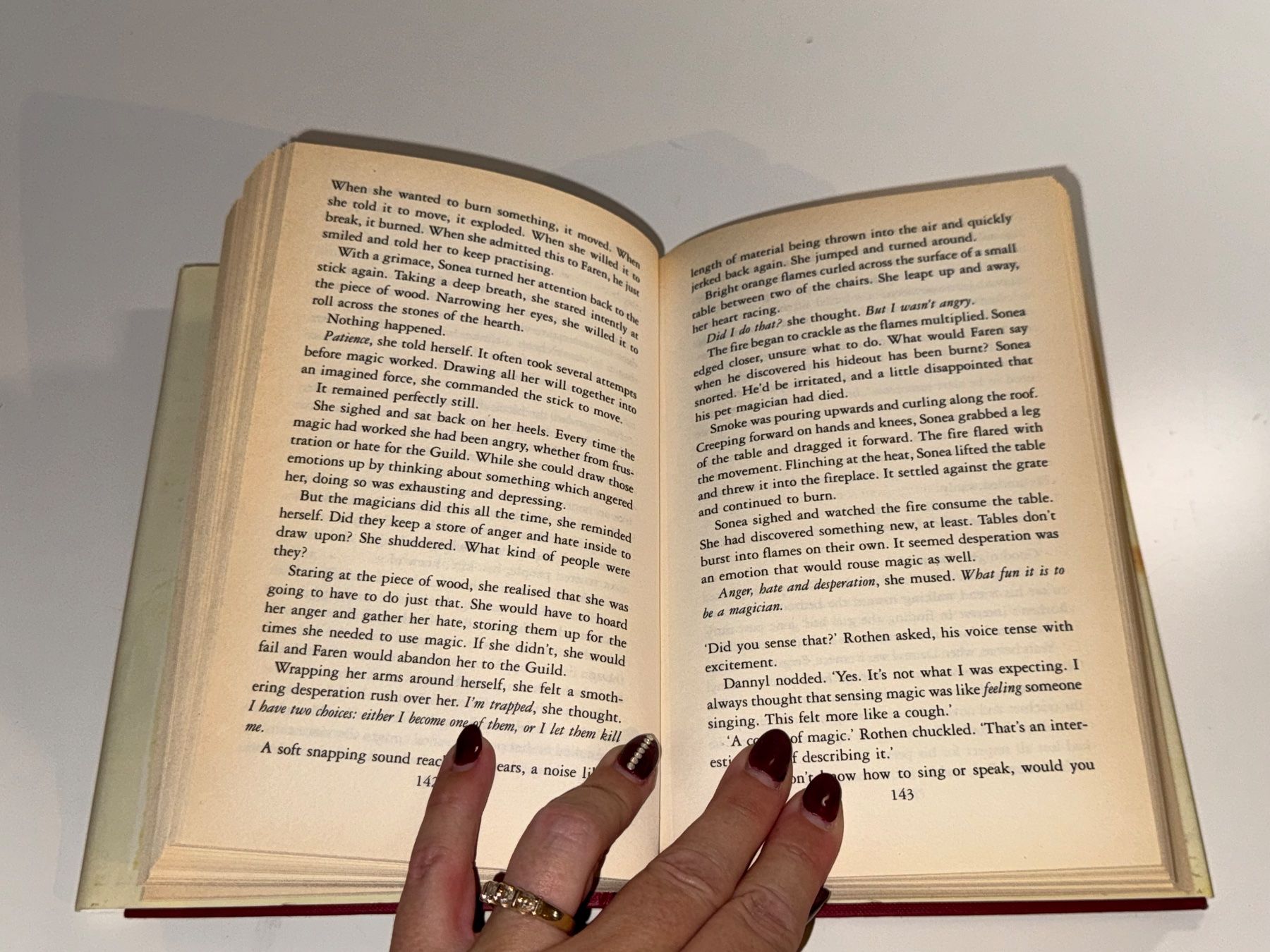 Libri: NOVEL: Trudi Canavan, The magicans guild – Usato da Grosswangen venduto da English_books 5