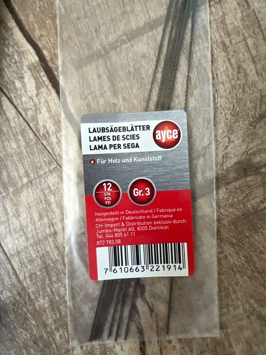 Sägen: Laubsäge/Bügelsäge mit Sägeblättern – Gebraucht aus Egliswil von Photonik 1