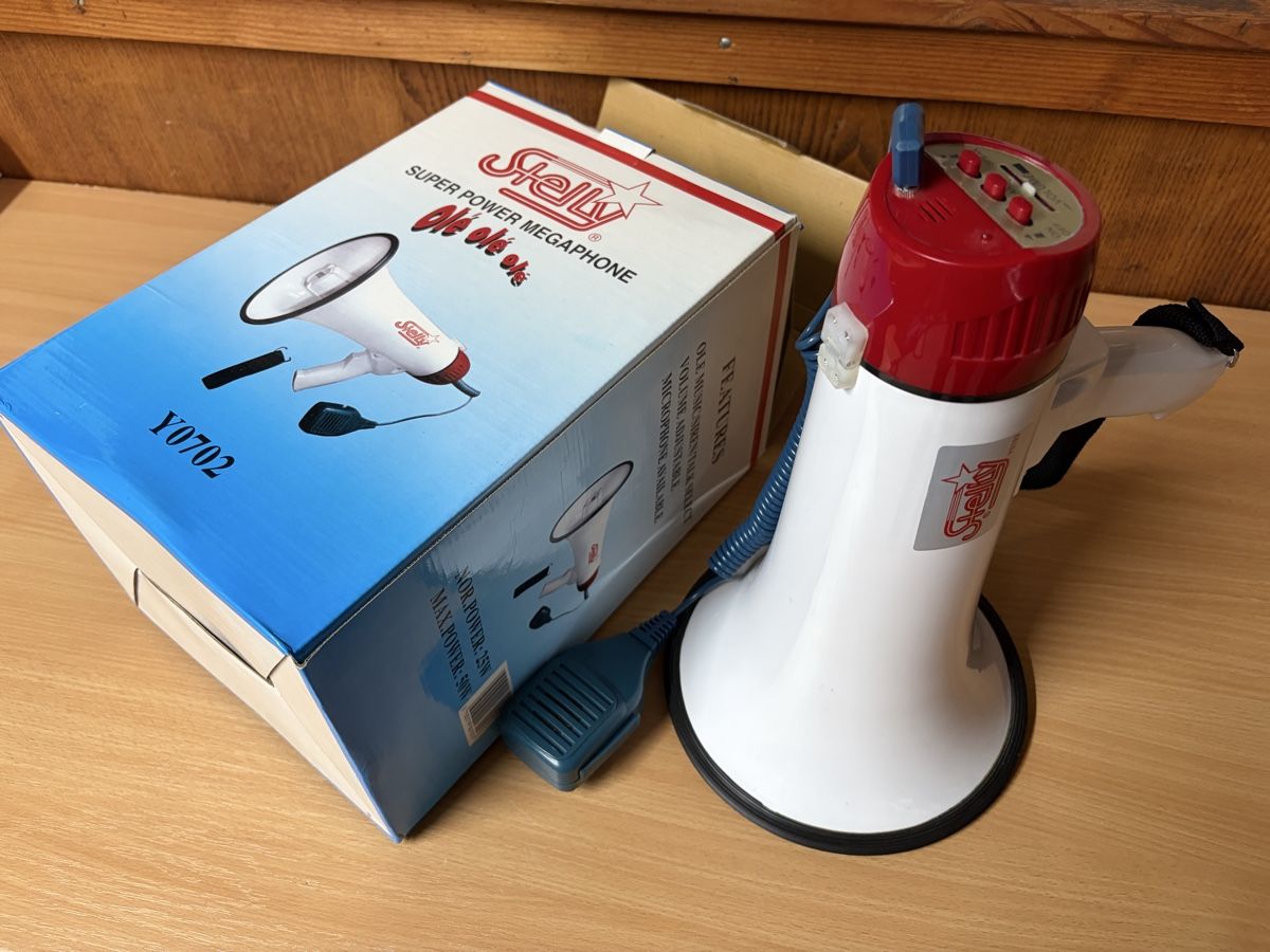 Casse acustiche: Megaphon Stelly Y0702 – Usato da Grossaffoltern venduto da Schrecklassnach 1