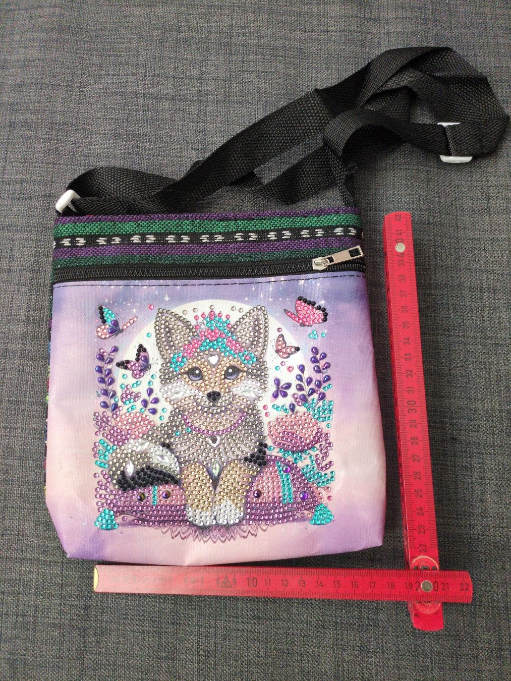 Sacs: Schultertasche Wolf ca. 22x22cm – Neuf (Voir description) à Steinach par End