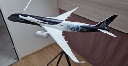 Flugzeugmodell Lufthansa Airbus A350-900 Massstab 1/55