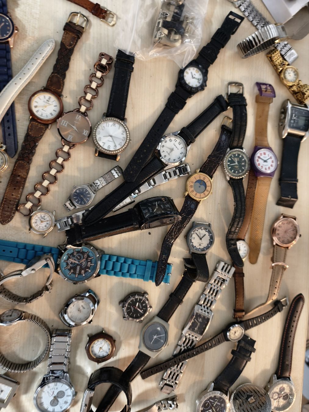Orologi: Armbanduhr lot – Usato da Kreuzlingen venduto da dad_9x7b 1