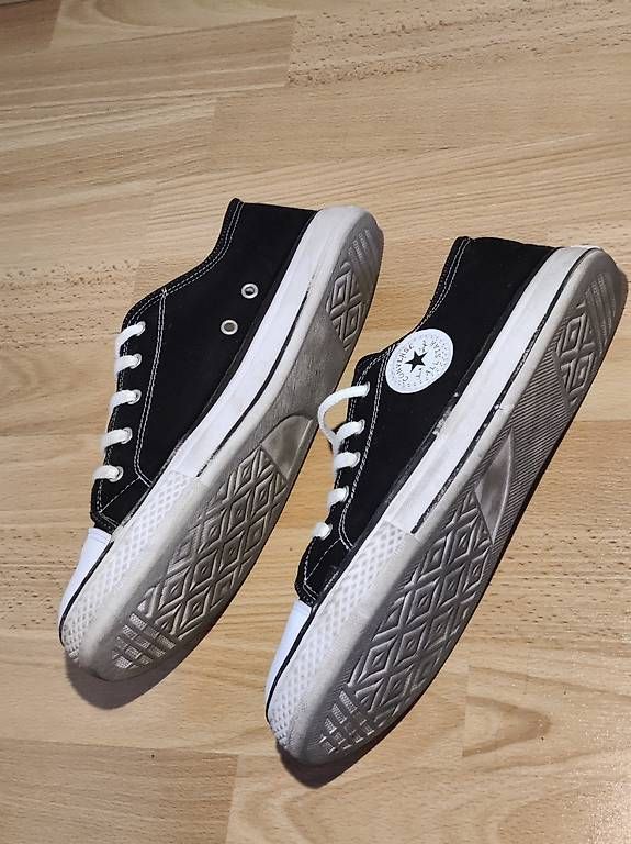 Chaussures hommes: Chuck Allstar – D'occasion à Rorschach par luk_l7yd 2