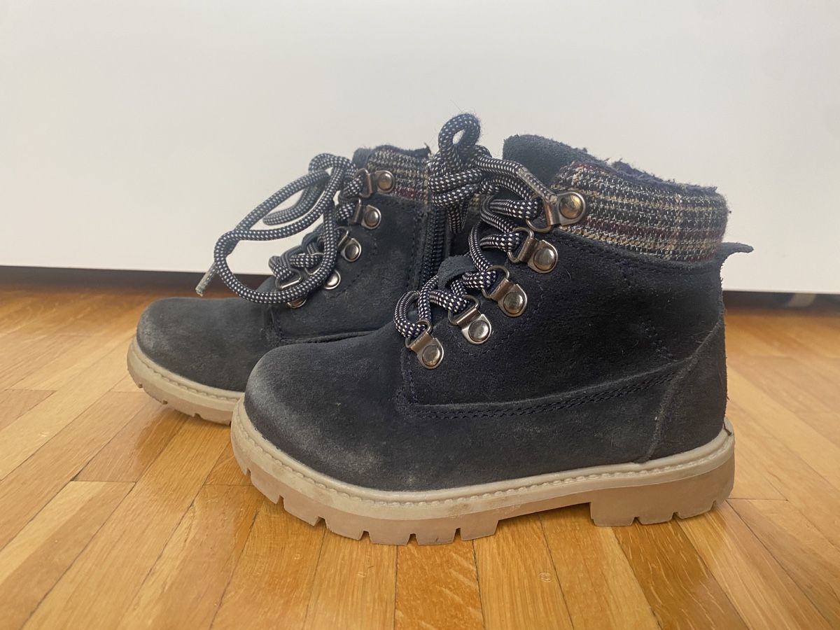 Scarpe per ragazzi: Bottes chaudes enfant T. 24 – Usato da Chêne-Bougeries venduto da CeliaMate 2