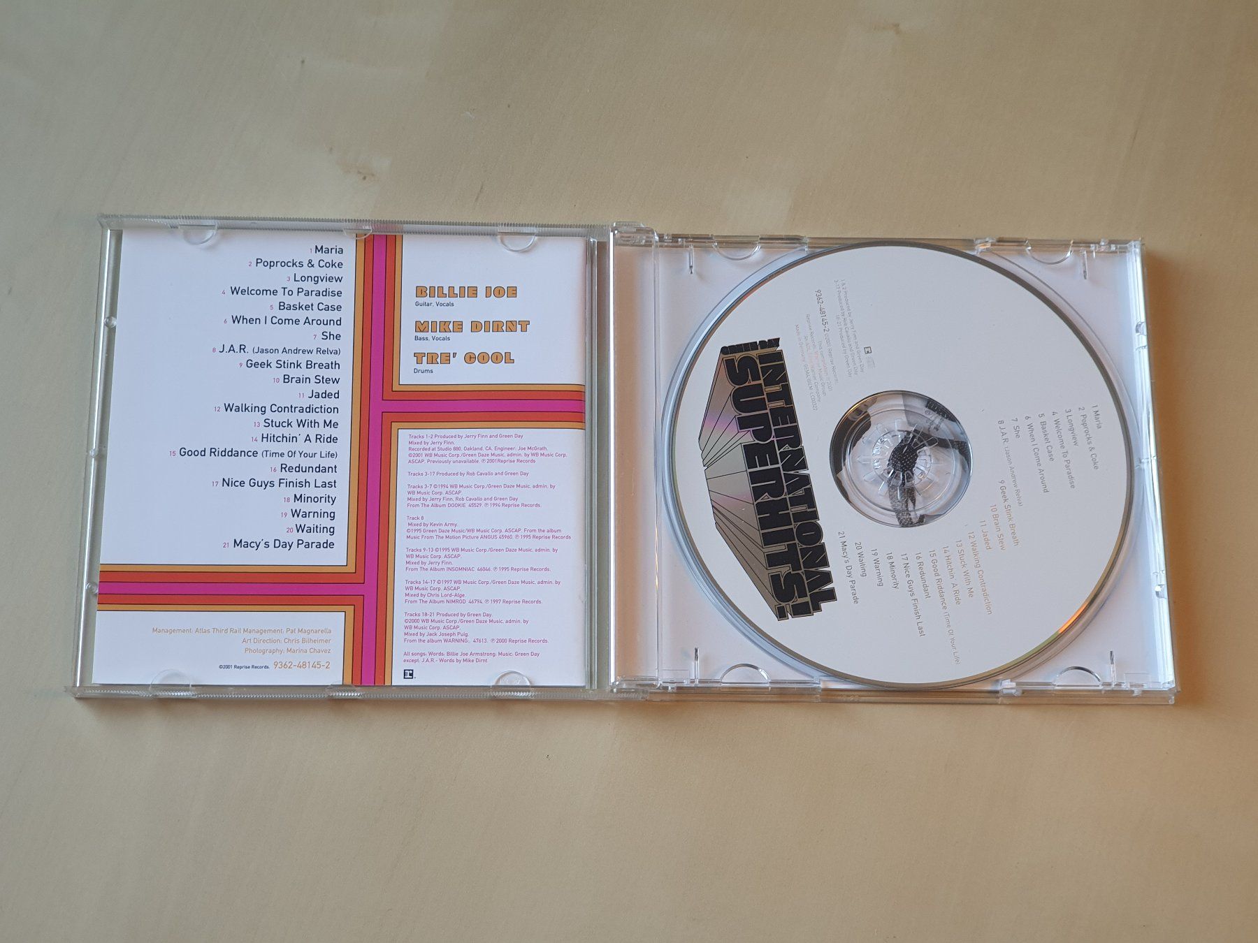 CD: Green Day International Superhits – Usato da Stansstad venduto da collectorsshop 2