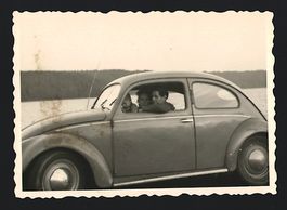 5 Fotografien Auto Volkswagen VW Käfer,