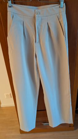 Primark Edit Stoffhose – Beige – Grösse 38