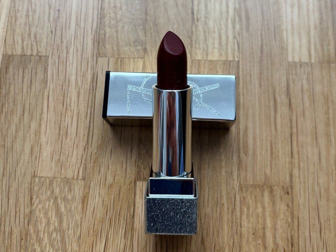 Make-up: Rouge à Lèvre YSL – Nuovo (secondo la descrizione) da Bière venduto da Ariannael