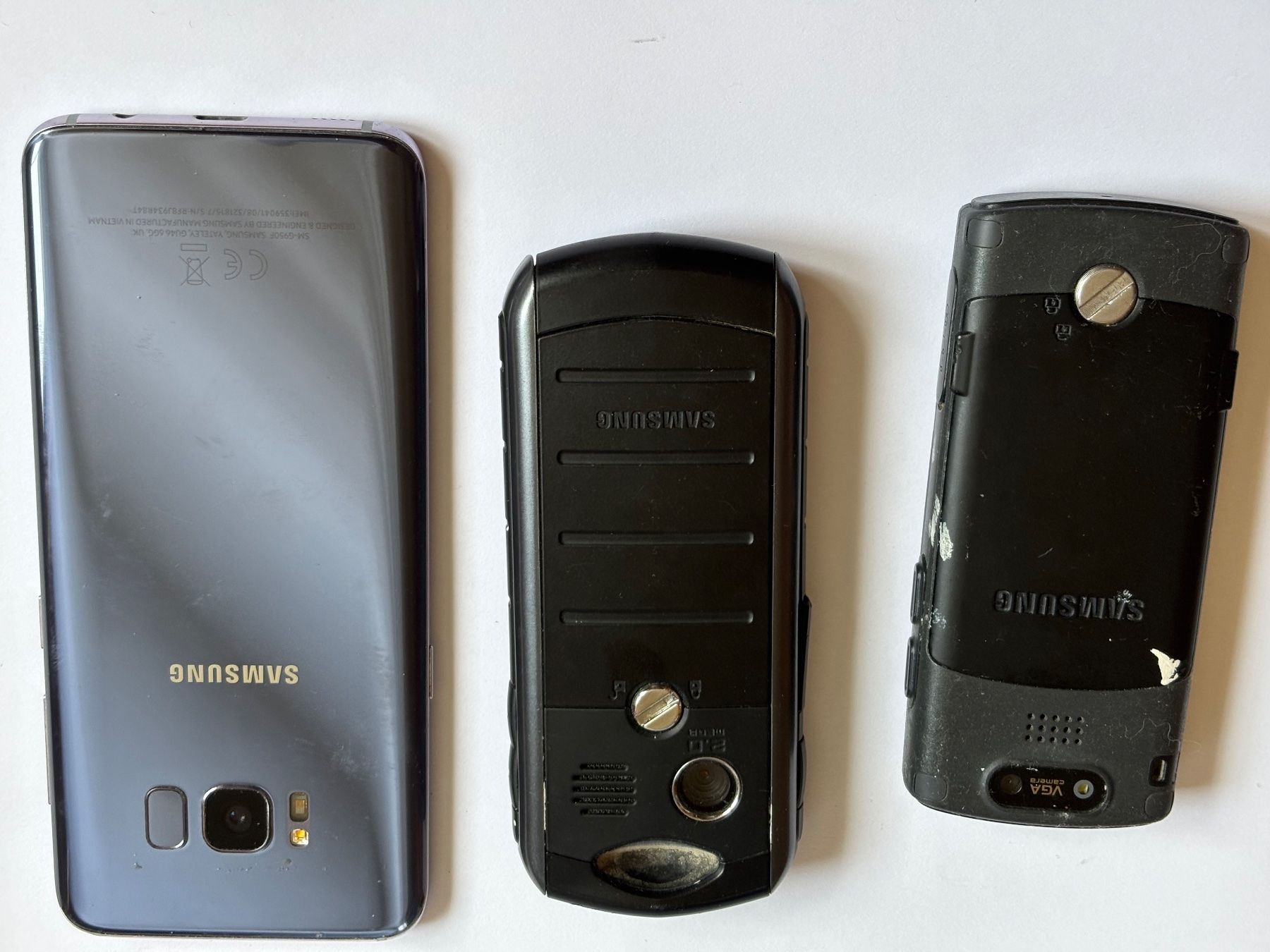 Samsung Handys / Smartphones: 3 alte Samsung Handys – Defekt aus Wangen b. Olten von oldies6 2