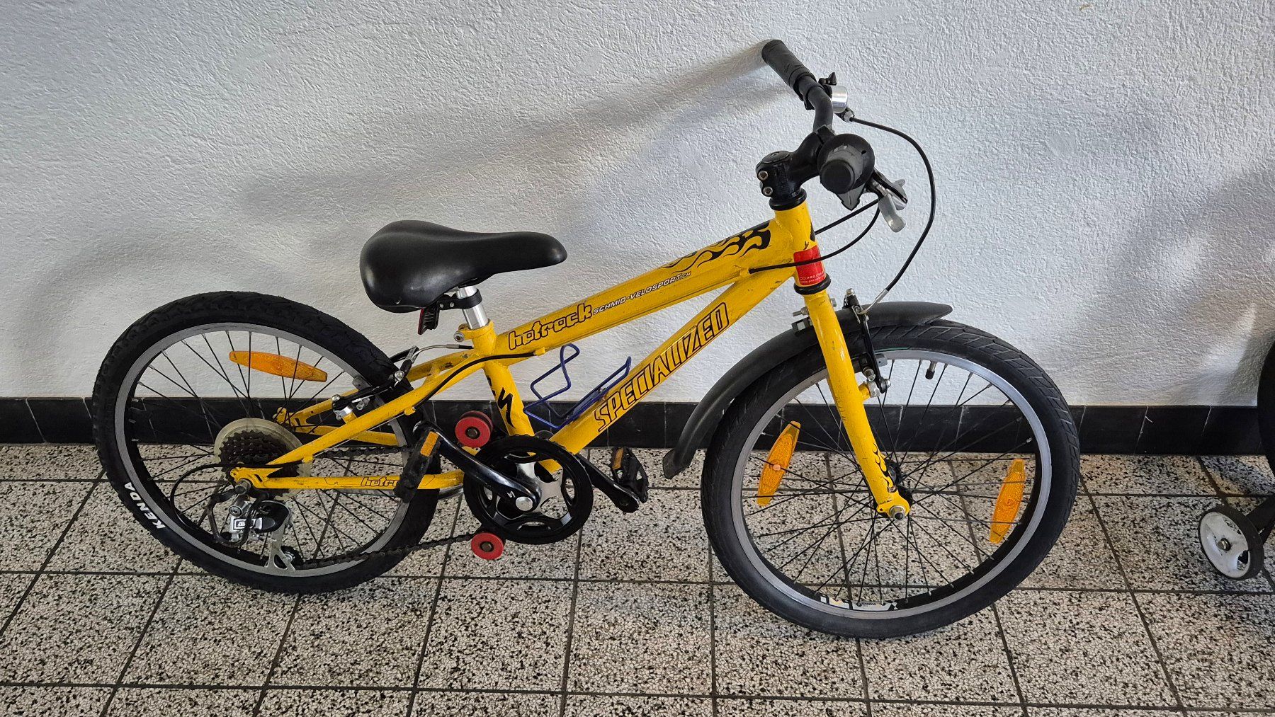 Specialized Velos: Kindervelo / vélo enfants Specialized – Gebraucht aus Basel von Cellostoffeli