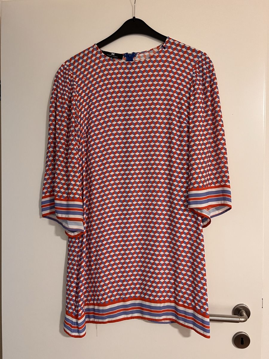 Riani Vestiti: Kleid Riani, Grösse 44 – Usato da schaan venduto da Ak9jg8