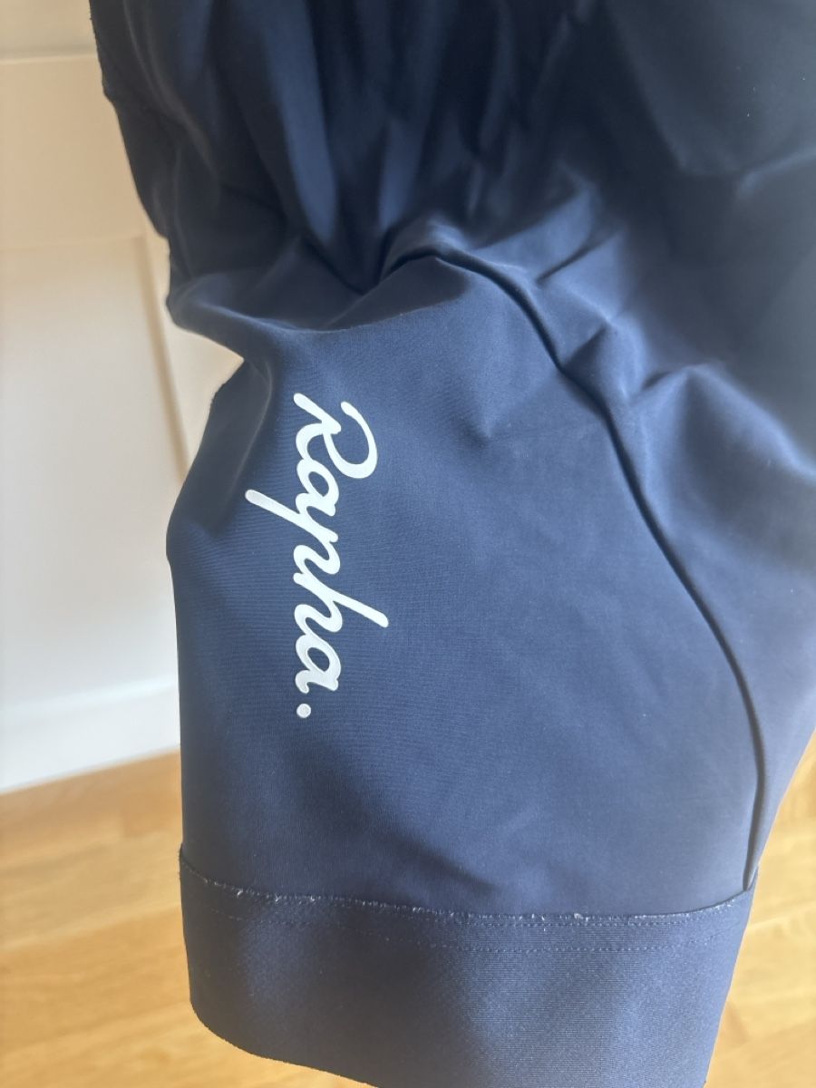 Rapha Hosen: Rapha Core Bib blau – Gebraucht aus Bern von Elena_M 1