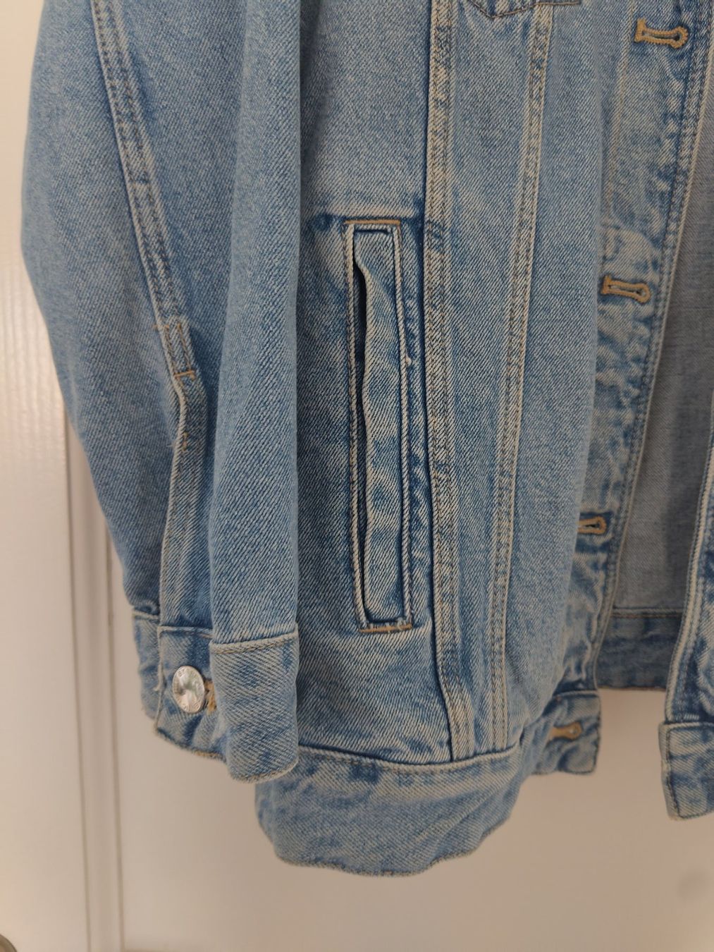 Zara Vestes: Jeansjacke – D'occasion à Bern par Linii 1