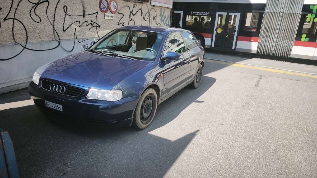 Audi Autos: Audi A3 8L 1998 – Defekt aus Oberuzwil von petraschmid01 1