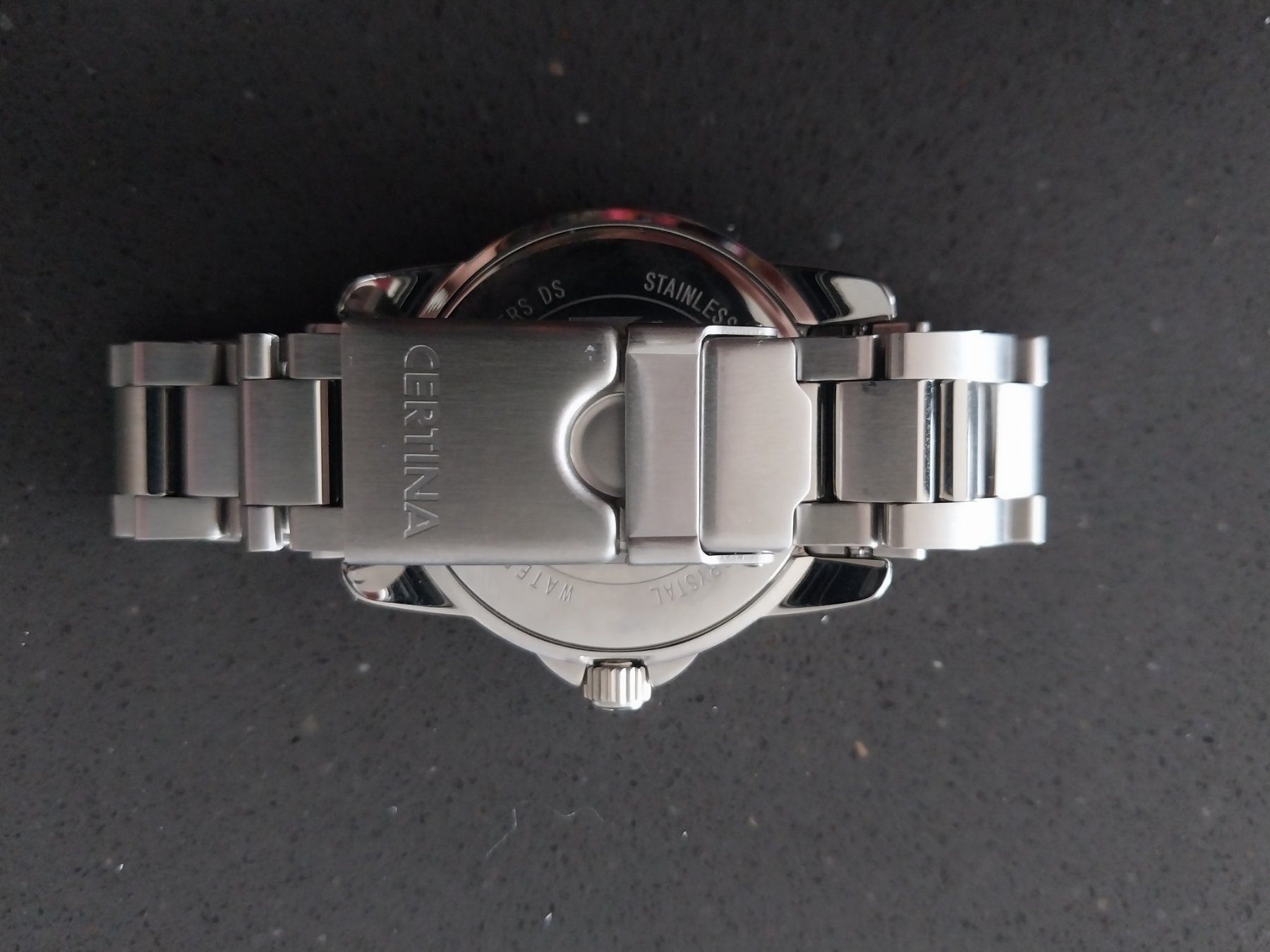 Libri: Montre Certina DS neuve – Nuovo e nell'imballaggio originale da Ependes FR venduto da vintage02 5