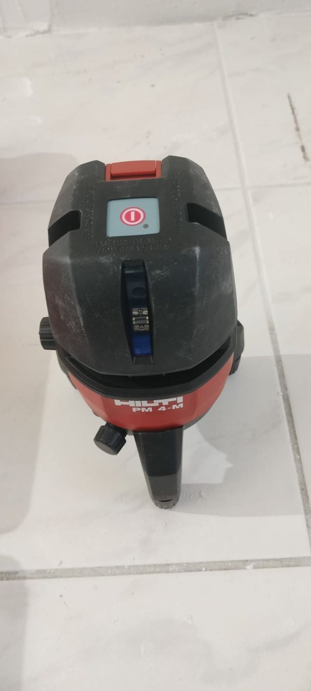 Hilti Alle Werkzeuge: Multilinienlaser Hilti – Gebraucht aus Rüti ZH von zork02 1