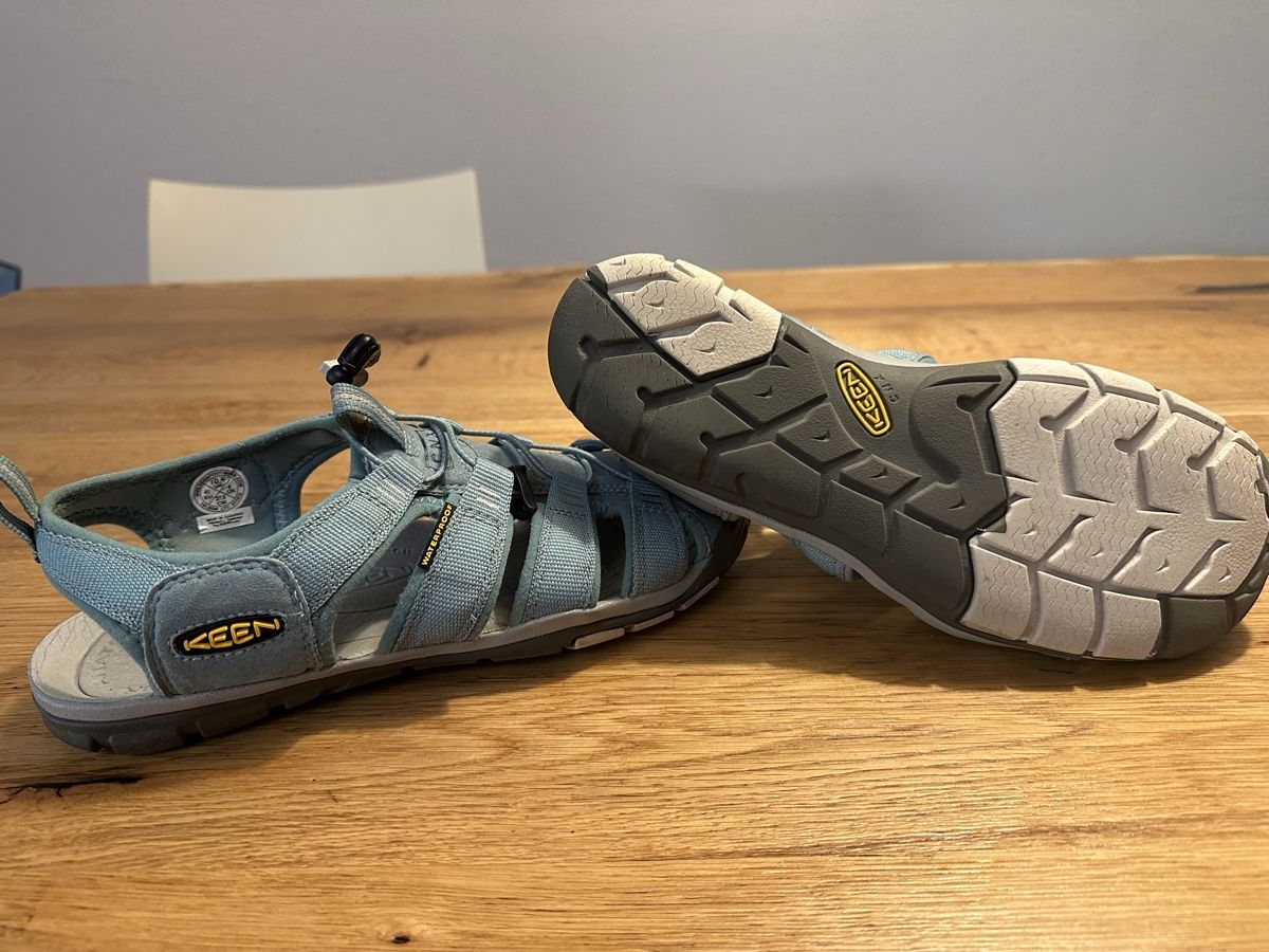 Keen Chaussures hommes: Sandalen Keen 41 – D'occasion à Wettingen par Sternetaenzerin
